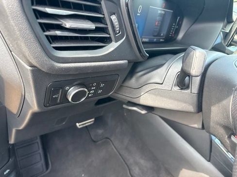 Used 2024 Ford Escape ST-Line w/ Tech Pack #1 AWD/4WD image 23