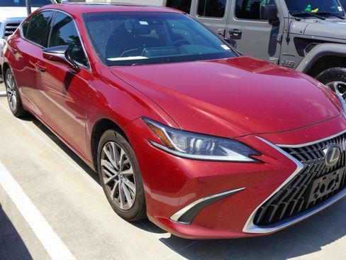 Used 2022 Lexus ES 350 w/ Premium Package FWD image 3
