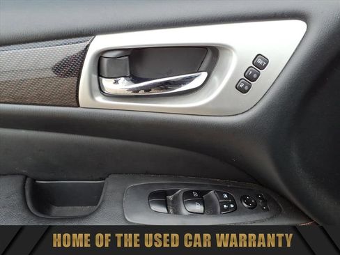 Used 2019 Nissan Pathfinder SL w/ Rock Creek Edition image 13