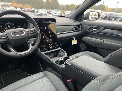 New 2026 GMC Terrain AT4 w/ Convenience Package III image 3