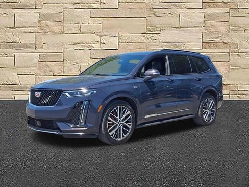 Used 2025 Cadillac XT6 Sport w/ Platinum Package AWD/4WD image 1