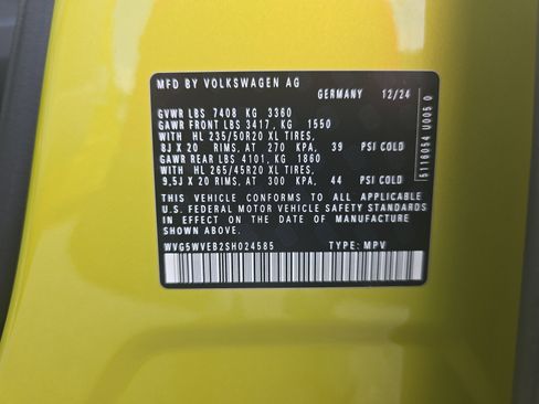 New 2025 Volkswagen ID. Buzz 1st Edition image 33