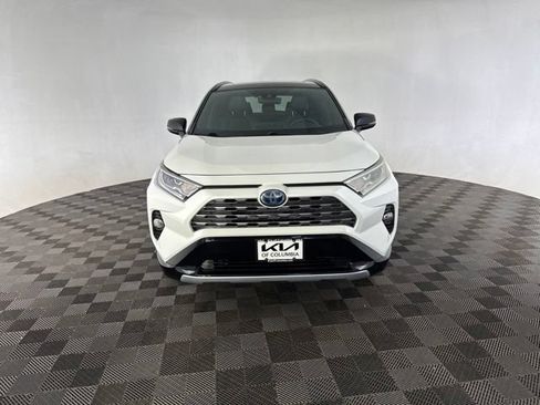 Used 2020 Toyota RAV4 XSE AWD/4WD image 3