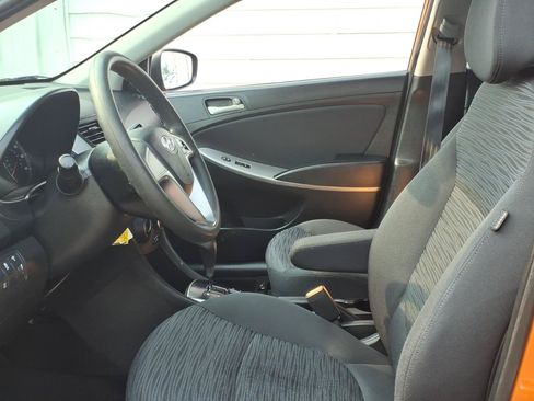 Used 2017 Hyundai Accent SE FWD image 7