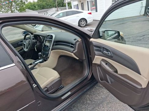 Used 2015 Chevrolet Malibu LT w/ Power Convenience Package FWD image 25