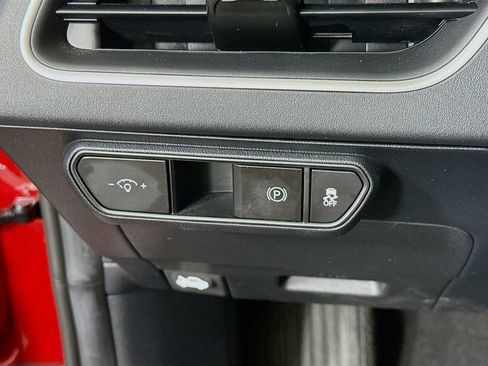 Certified 2025 Kia K4 FWD image 19