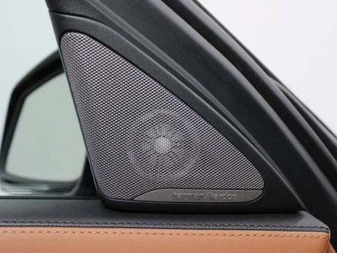 Used 2015 BMW ALPINA B7 xDrive LWB AWD/4WD image 17
