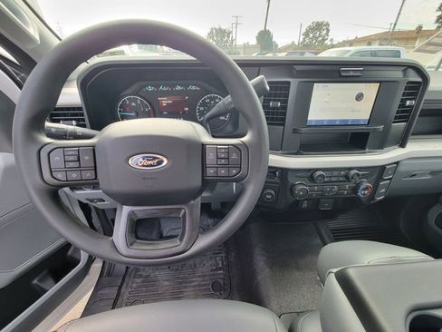 New 2025 Ford F550 2WD Regular Cab Super Duty image 4