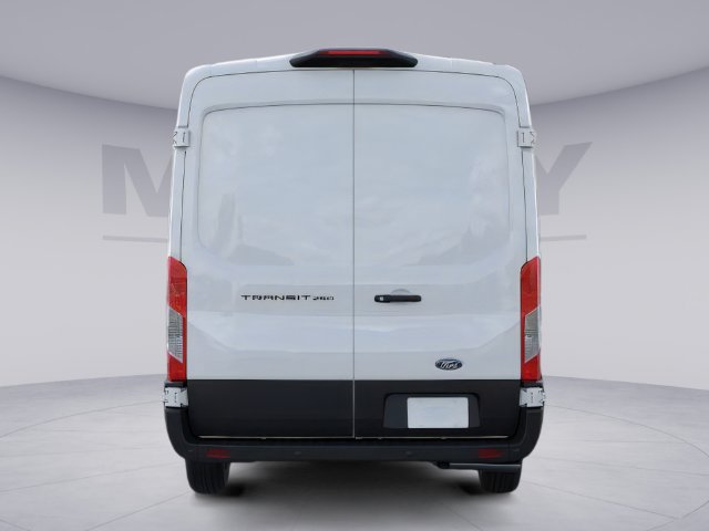 New 2026 Ford Transit 250 148 Medium Roof RWD image 5