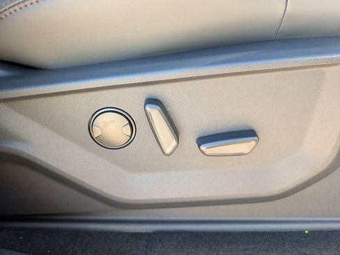 New 2025 Ford Expedition Max Active image 45