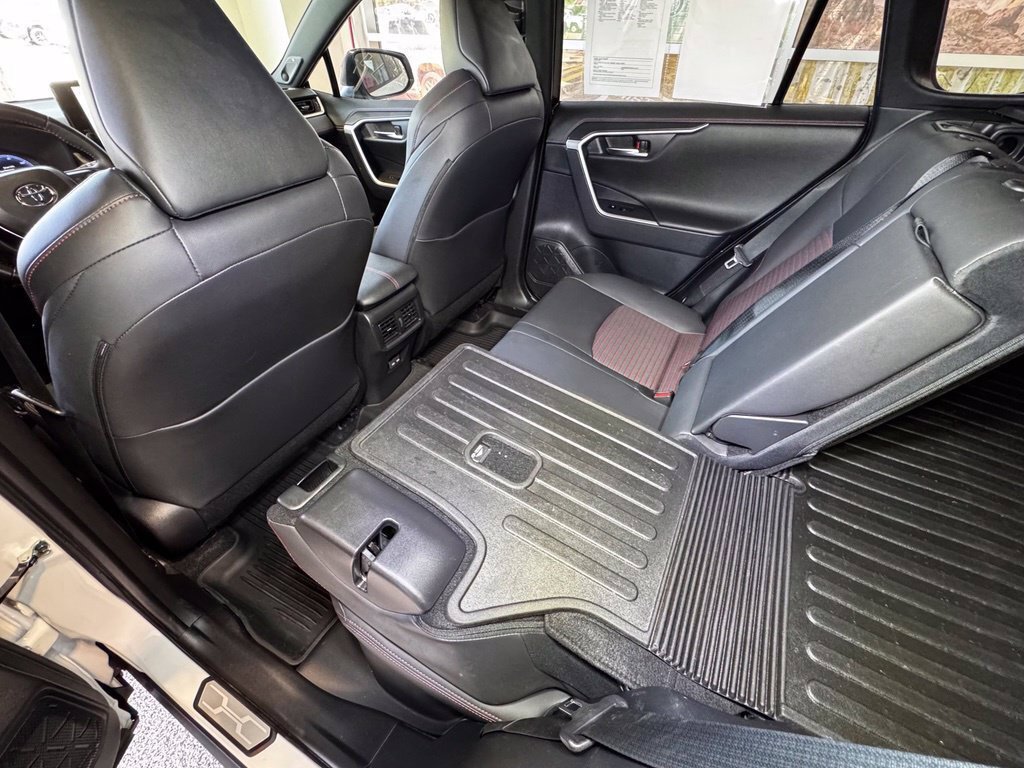 Certified 2025 Toyota RAV4 XSE w/ Weather Package AWD/4WD image 57