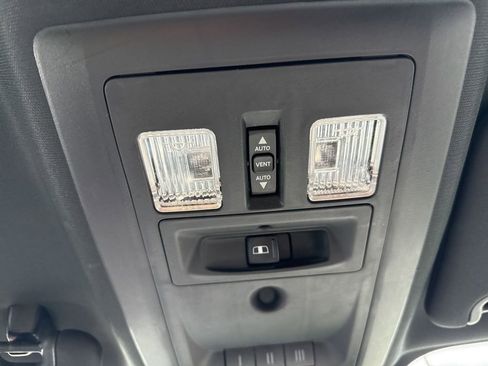 Used 2016 RAM 1500 Limited image 13