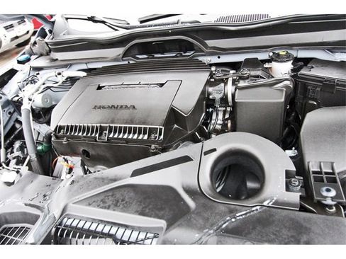 Used 2025 Honda Pilot Black Edition image 32