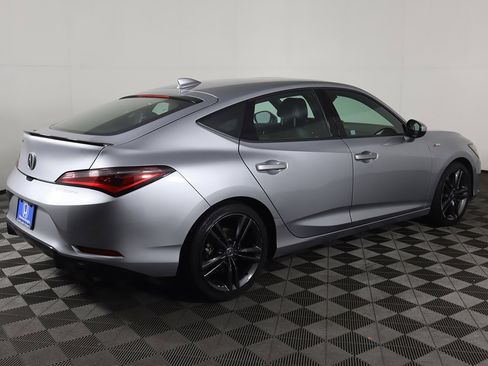 Used 2023 Acura Integra A-Spec image 10