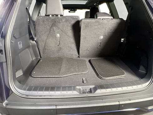 Used 2024 Lexus TX 350 w/ Captains Chair Package image 25