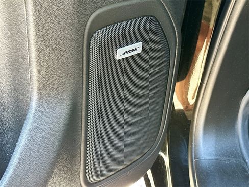 Used 2020 GMC Sierra 1500 AT4 w/ AT4 Premium Package image 19