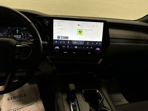 Used 2025 Lexus RX 350 AWD image 30