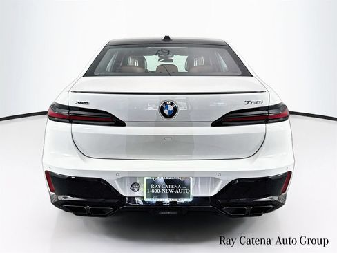 Used 2023 BMW 760i xDrive AWD/4WD image 6