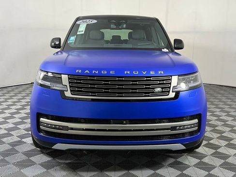 New 2025 Land Rover Range Rover Long Wheelbase SE AWD/4WD image 11