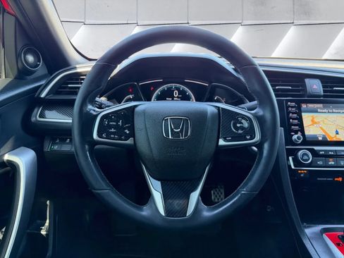 Used 2019 Honda Civic Touring image 15