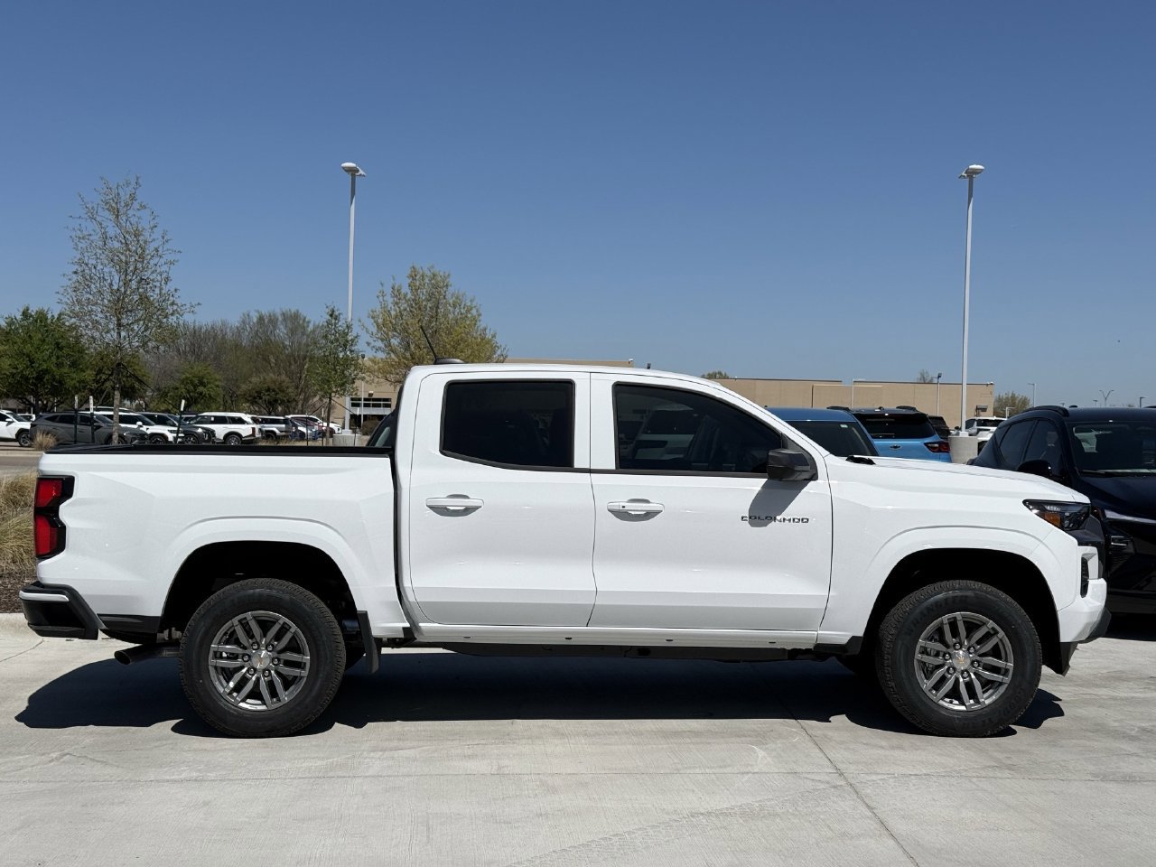New 2026 Chevrolet Colorado LT w/ LT Convenience Package RWD image 3