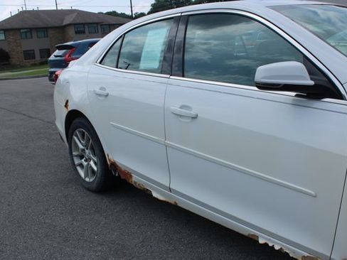 Used 2013 Chevrolet Malibu LT w/ Power Convenience Package FWD image 41