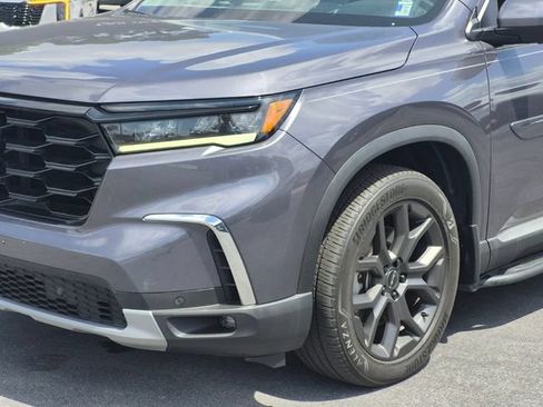 Used 2023 Honda Pilot Elite image 8