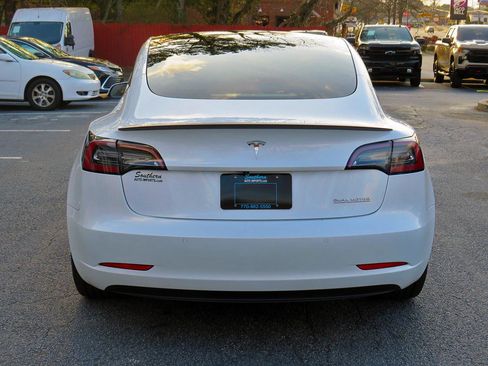 Used 2021 Tesla Model 3 Performance image 8