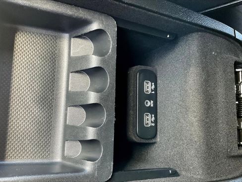 Used 2019 Dodge Charger GT RWD image 31