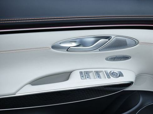 New 2026 Genesis GV70 3.5T Sport Prestige image 18