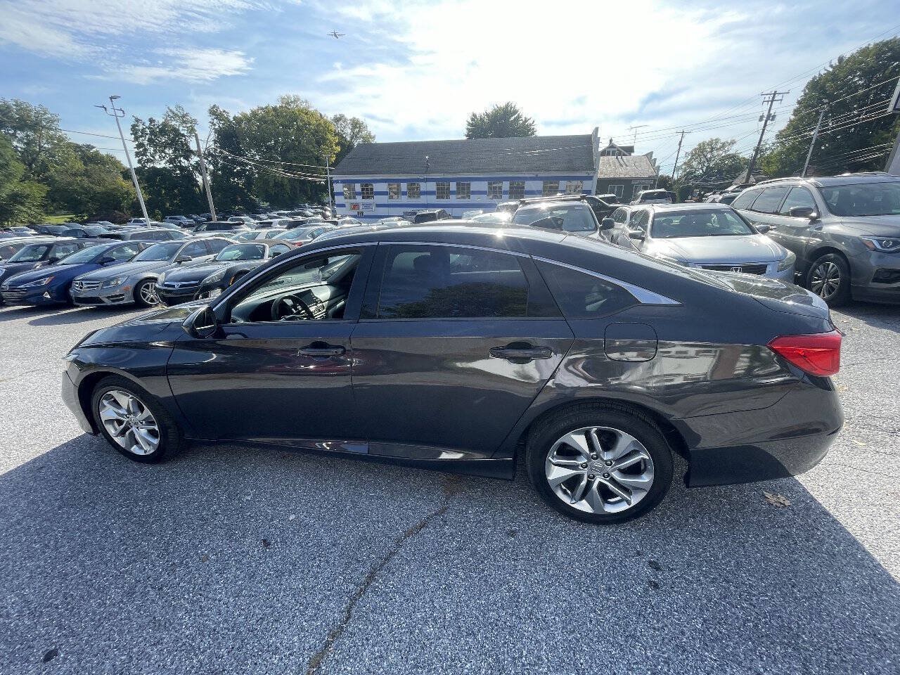 Used 2018 Honda Accord LX image 7