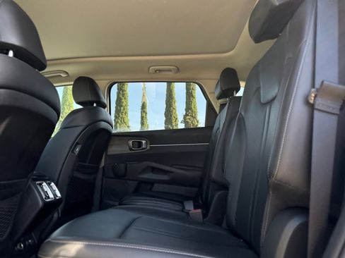 Used 2023 Kia Sorento X-Line EX image 16