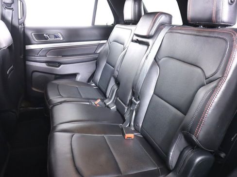 Used 2019 Ford Explorer Sport AWD/4WD image 37