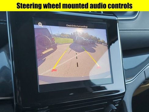 Used 2022 Jeep Grand Cherokee L Laredo w/ Luxury Tech Group I image 18