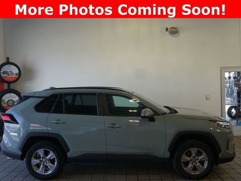 Used 2023 Toyota RAV4 XLE w/ Convenience Package image 2