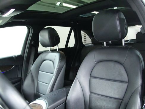 Certified 2020 Mercedes-Benz GLC 300 4MATIC image 7