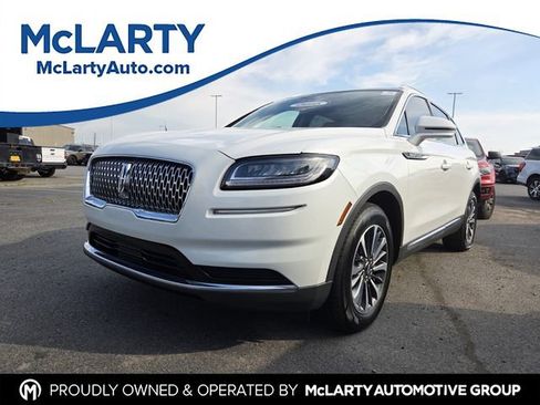 Used 2022 Lincoln Nautilus Reserve w/ Luxury Package FWD image 1
