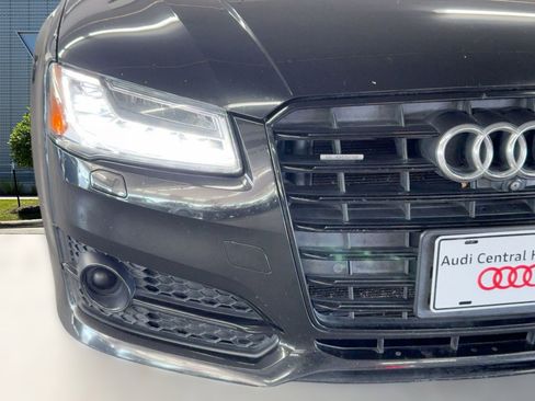 Used 2017 Audi A8 L 4.0T image 11