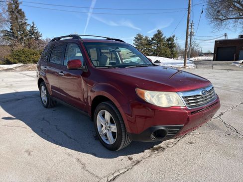 Used 2010 Subaru Forester 2.5X Premium image 3