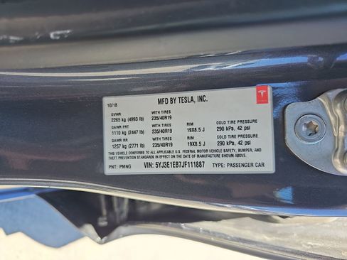 Used 2018 Tesla Model 3 Long Range AWD/4WD image 11