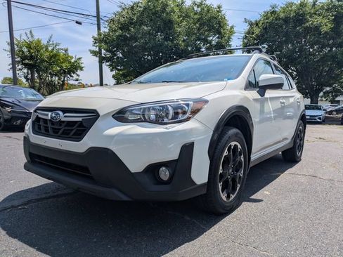 Used 2021 Subaru Crosstrek 2.0i Premium w/ Moonroof Package AWD/4WD image 8