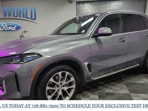 Used 2024 BMW X5 sDrive40i image 4