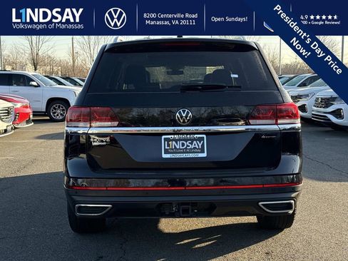 Used 2023 Volkswagen Atlas SEL image 3