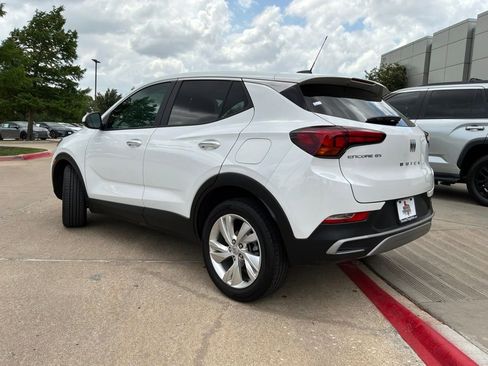 Used 2025 Buick Encore GX Preferred FWD image 8