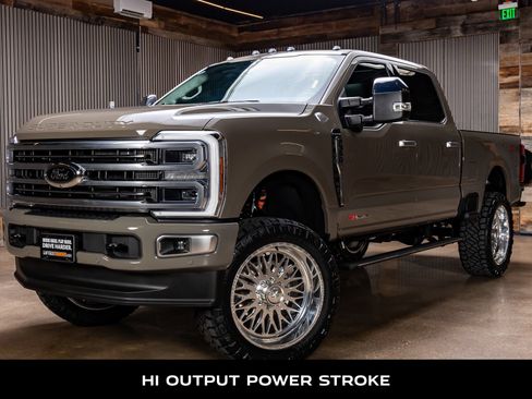 Used 2026 Ford F350 Platinum w/ Platinum Plus Package AWD/4WD image 5