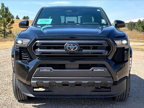 Used 2025 Toyota Tacoma SR5 AWD/4WD image 2