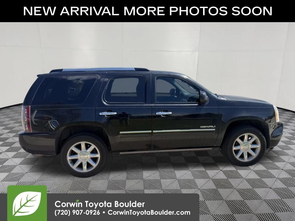 Used 2013 GMC Yukon Denali AWD/4WD image 9
