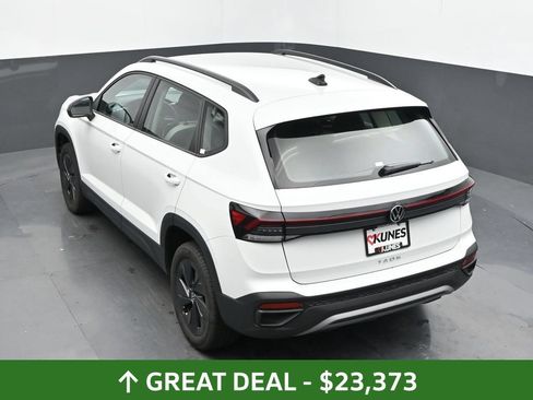 Used 2026 Volkswagen Taos S FWD image 41