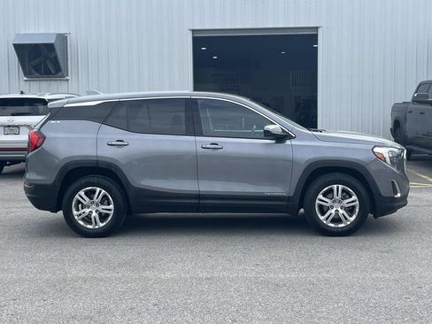 Used 2019 GMC Terrain SLE w/ LPO, Floor Liner Package image 6
