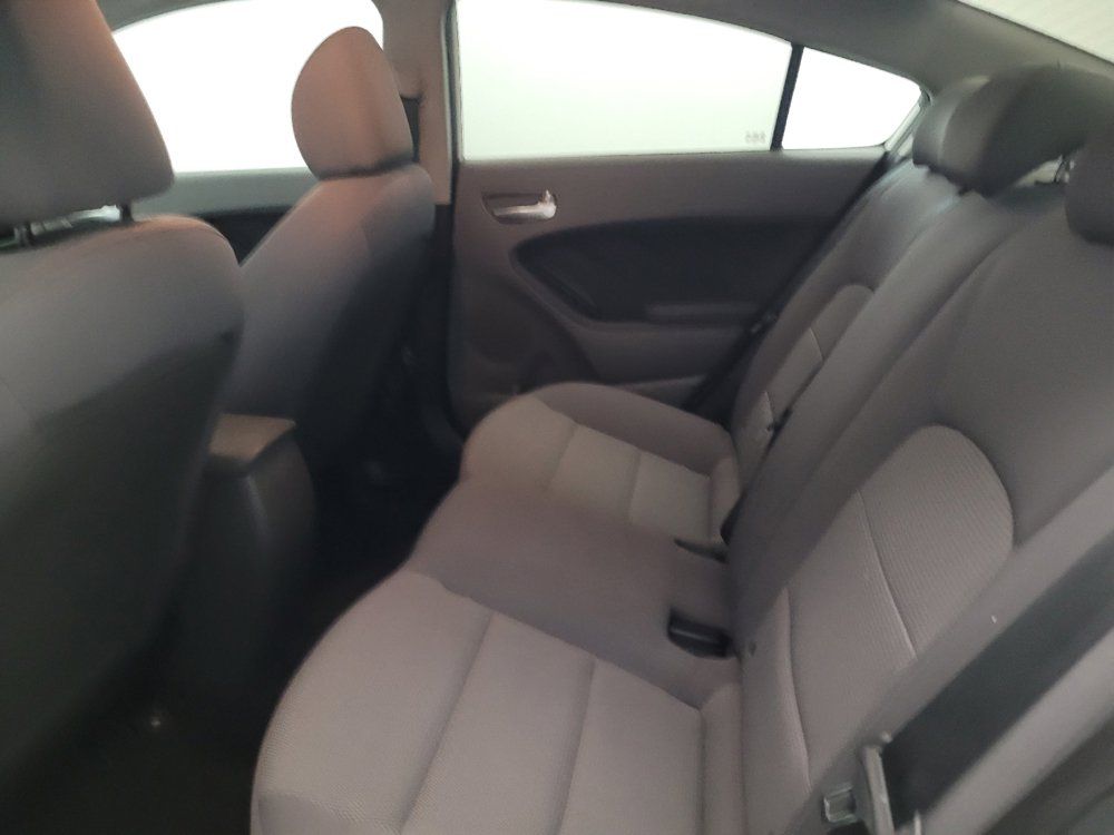 Used 2018 Kia Forte LX FWD image 18